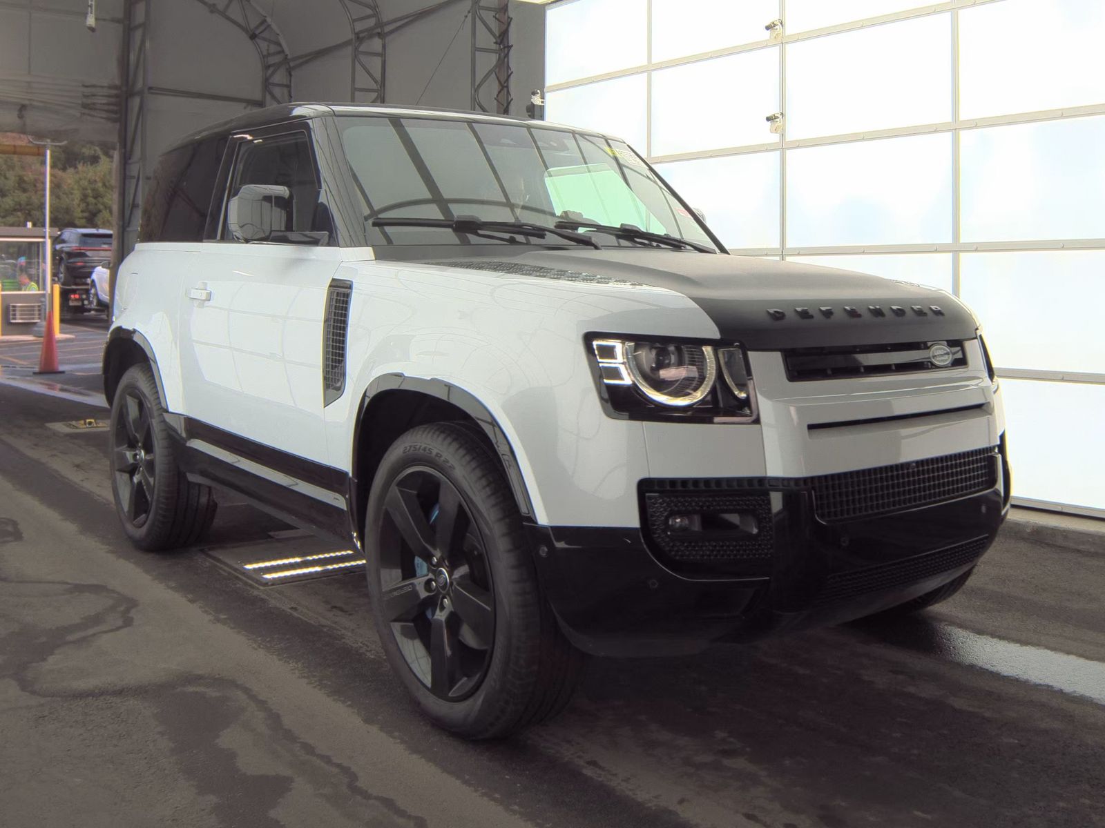 2022 Land Rover Defender 90 V8 Carpathian Edition AWD