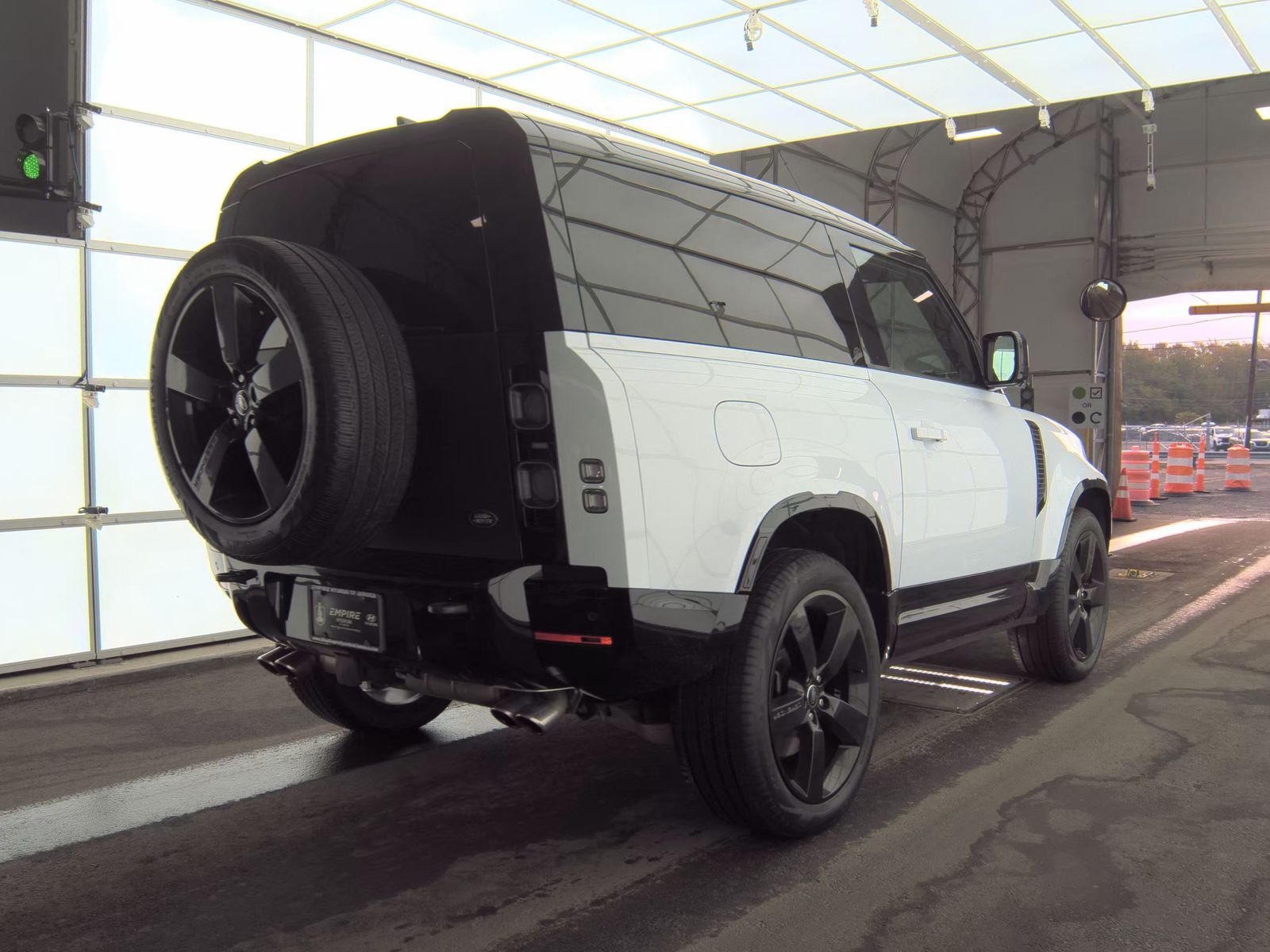 2022 Land Rover Defender 90 V8 Carpathian Edition AWD