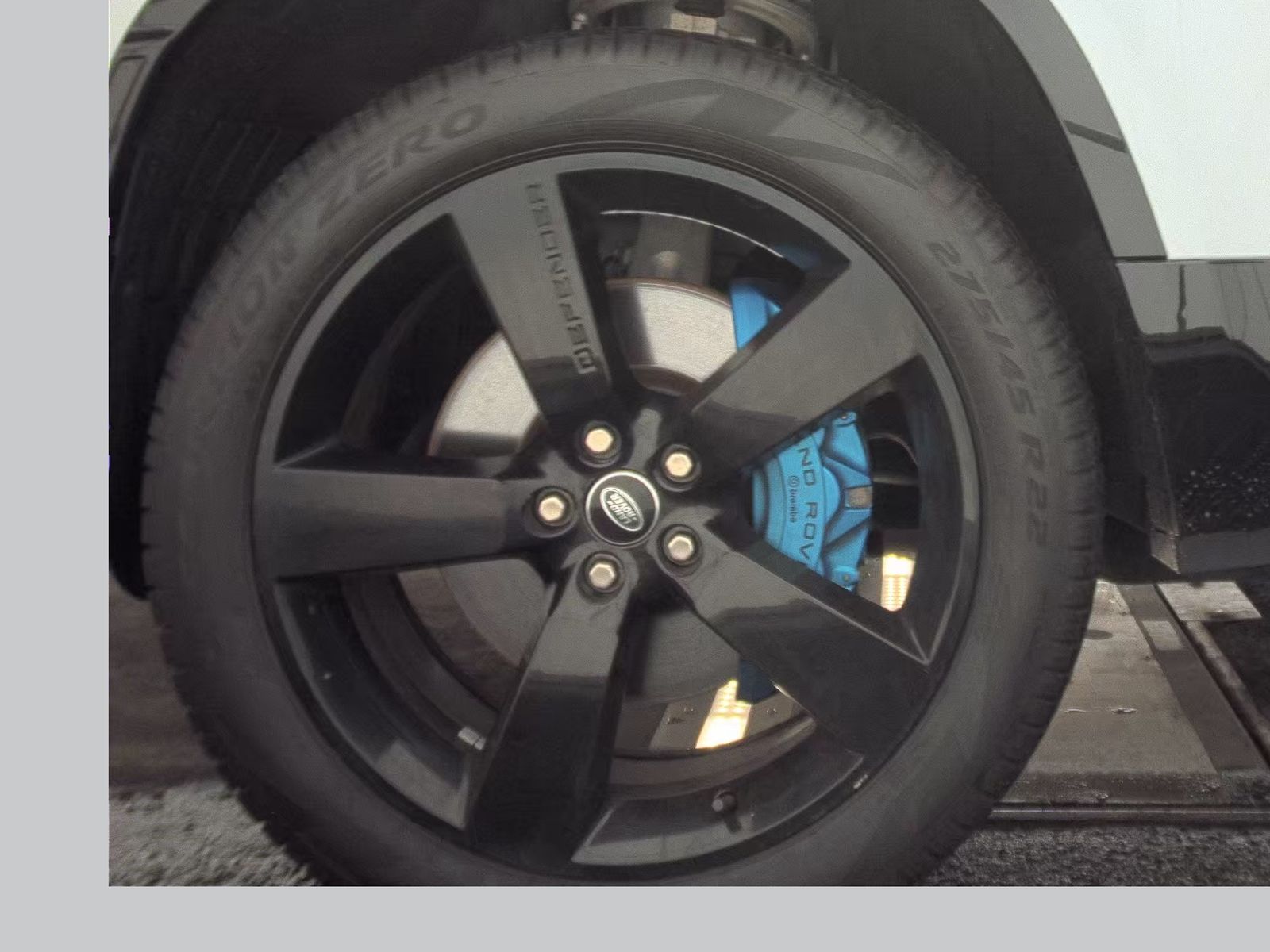 2022 Land Rover Defender 90 V8 Carpathian Edition AWD