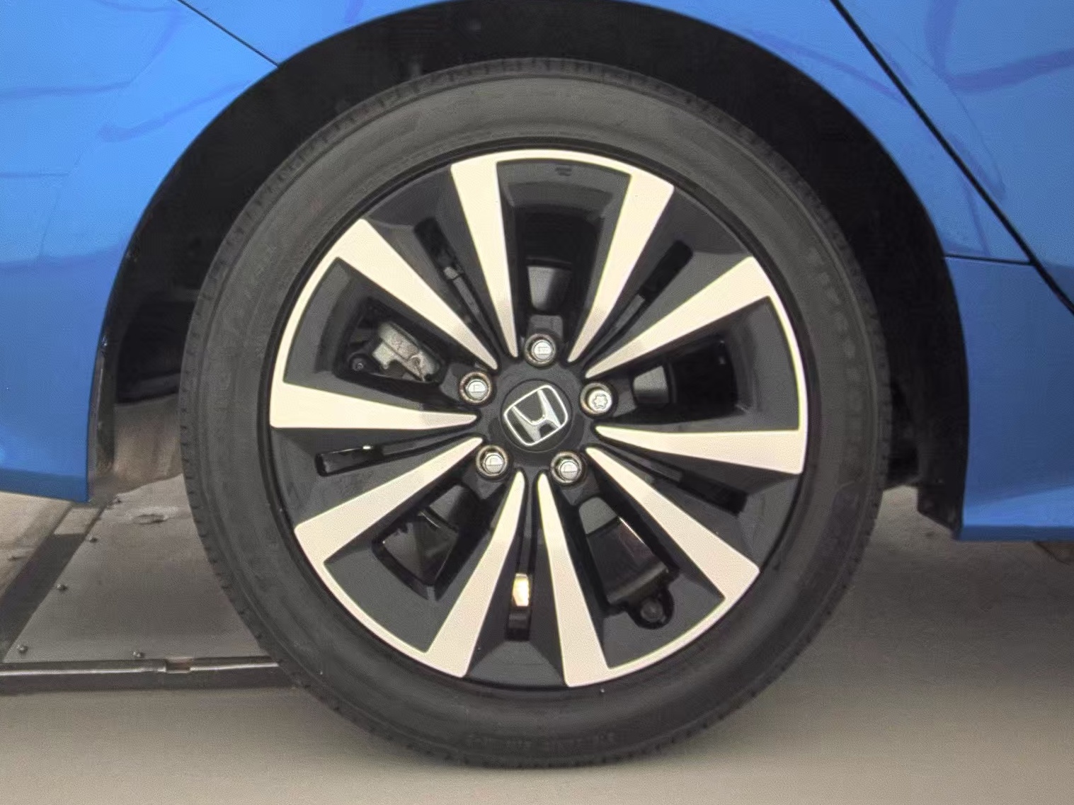 2023 Honda Civic EX FWD