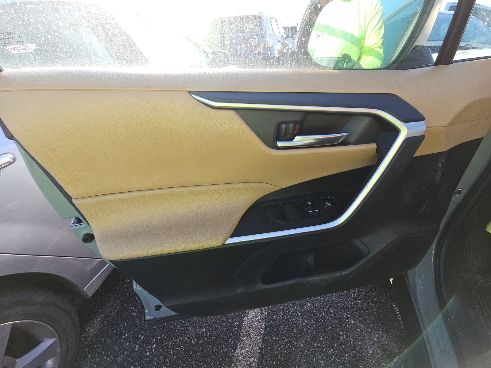 2021 Toyota RAV4 XLE AWD