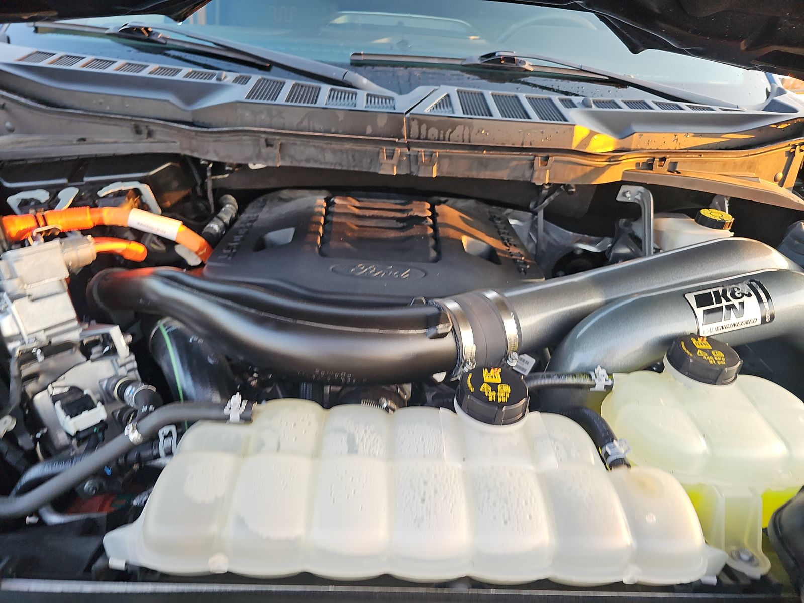 2022 Ford F-150 Hybrid King Ranch AWD