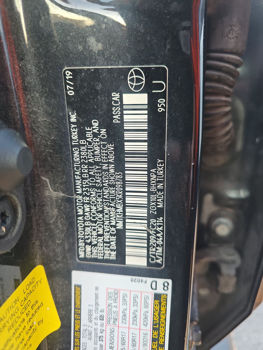 2019 Toyota C-HR LE FWD