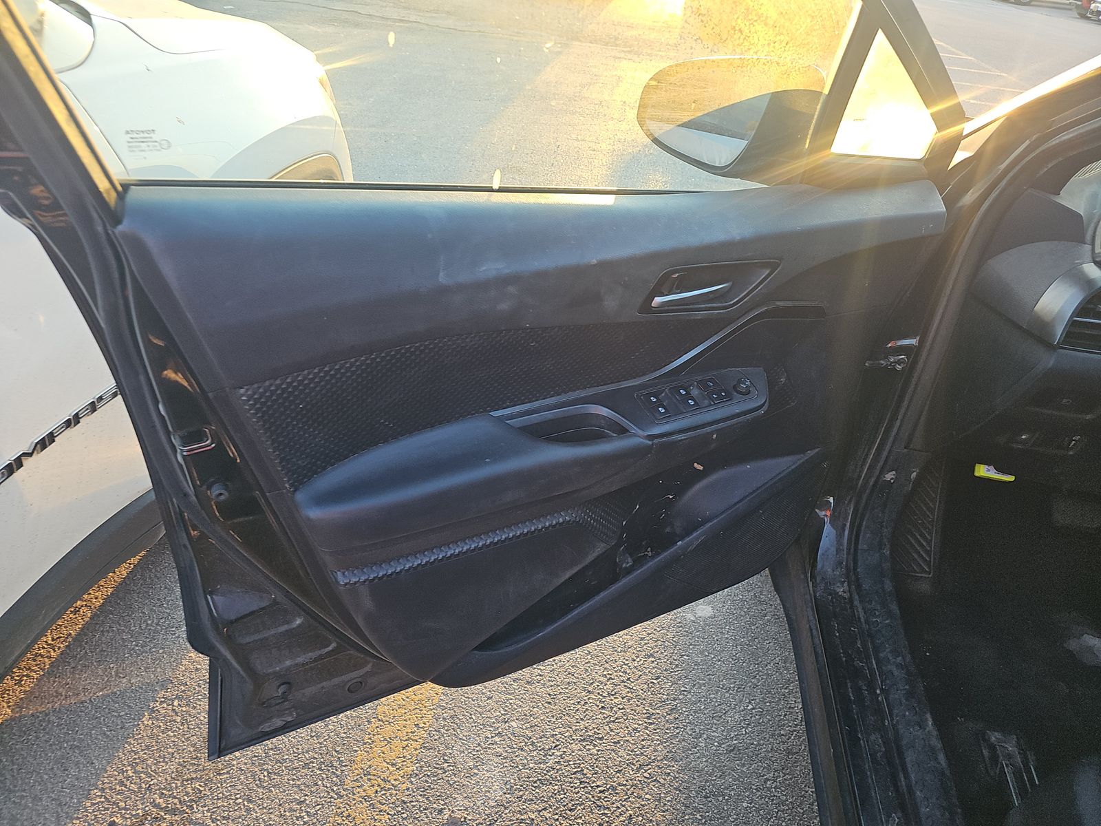 2019 Toyota C-HR LE FWD