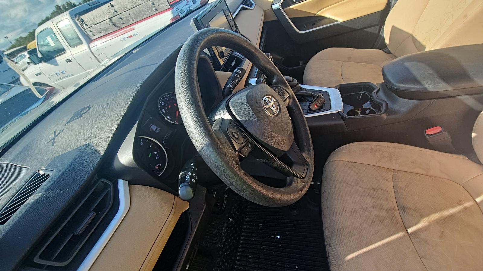 2021 Toyota RAV4 XLE AWD