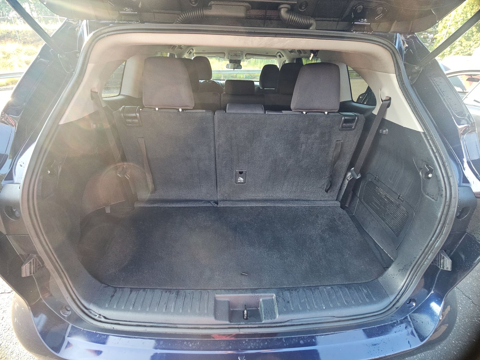 2023 Toyota Highlander L FWD