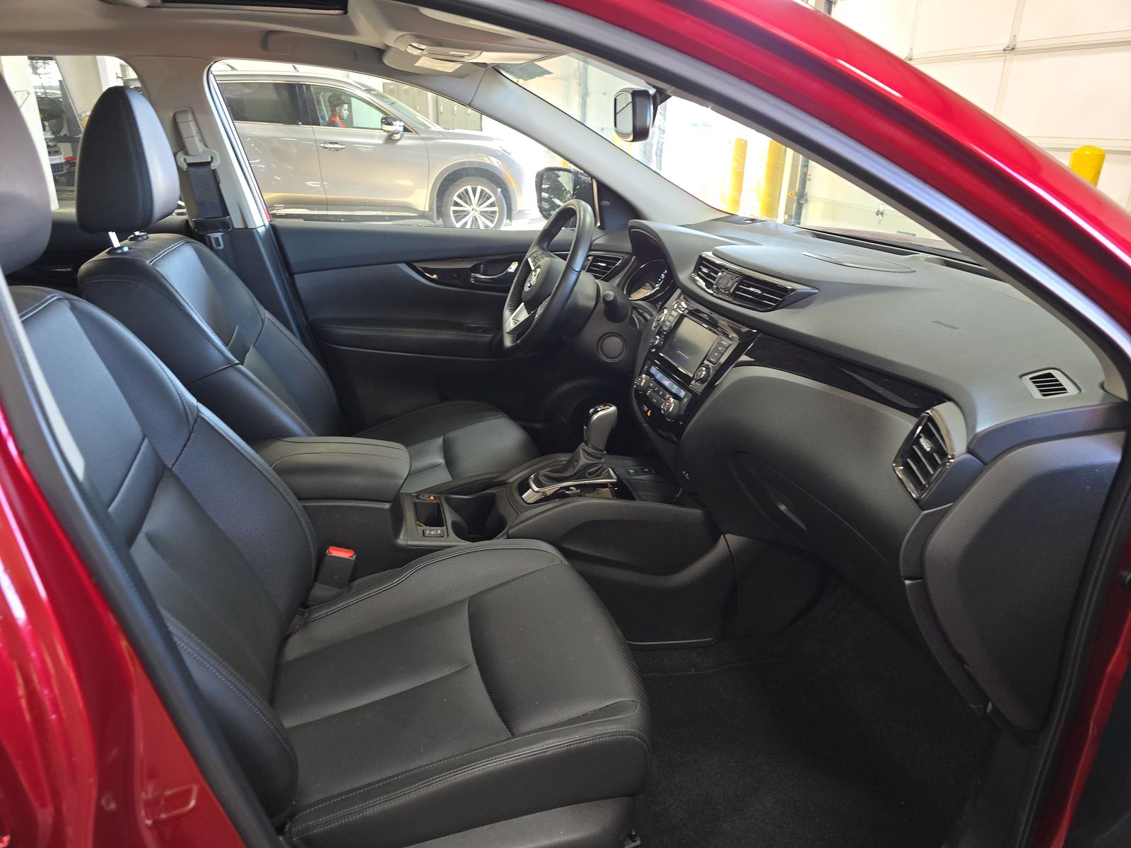 2022 Nissan Rogue Sport SL AWD