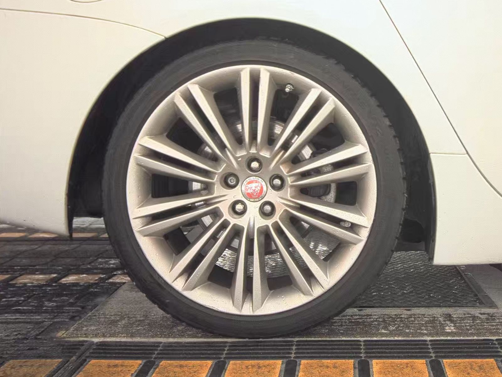 2015 Jaguar XJ L Portfolio AWD