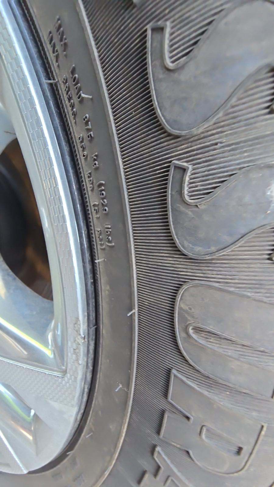 2024 Toyota Sienna Platinum AWD