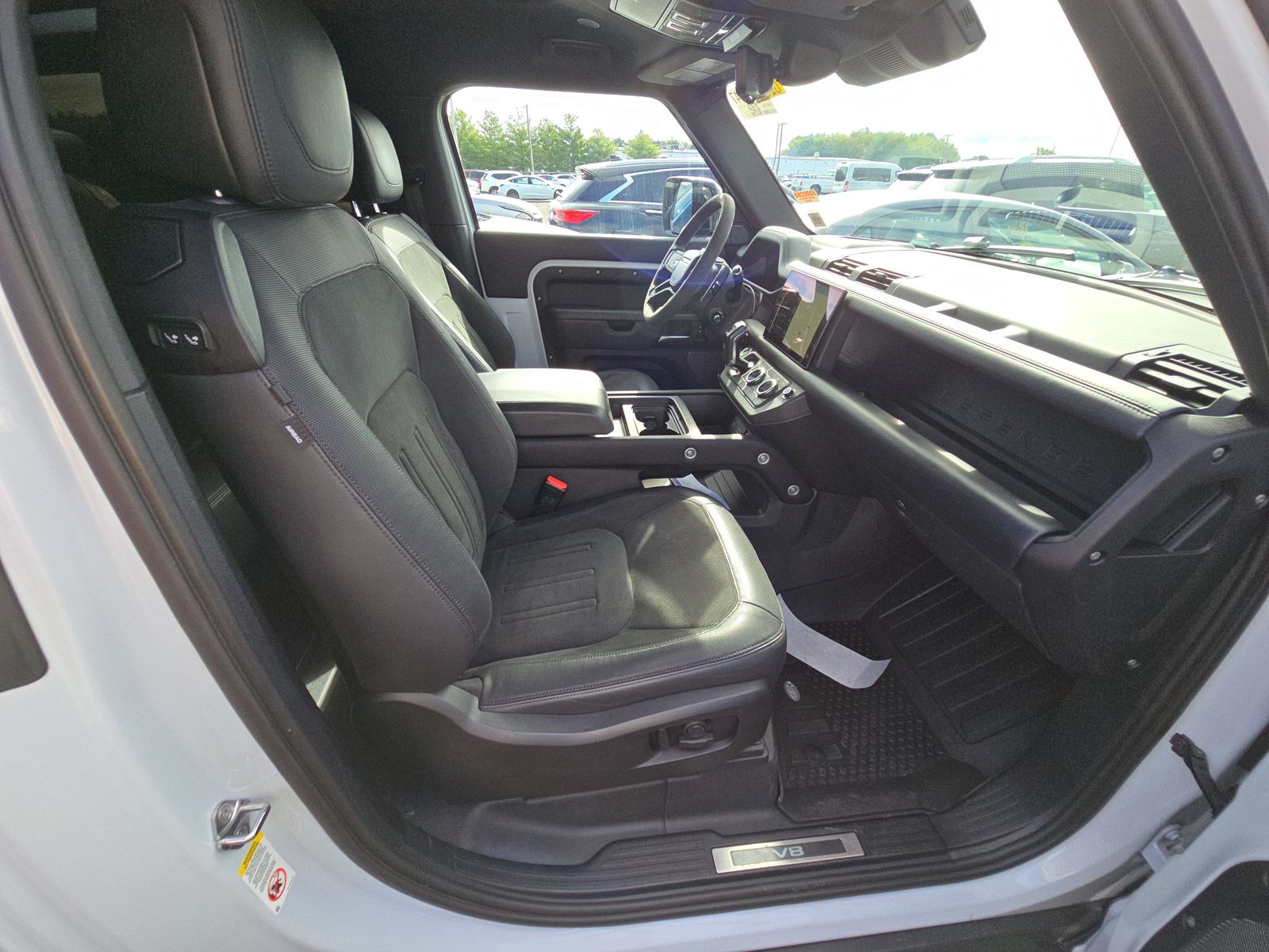 2022 Land Rover Defender 90 V8 Carpathian Edition AWD