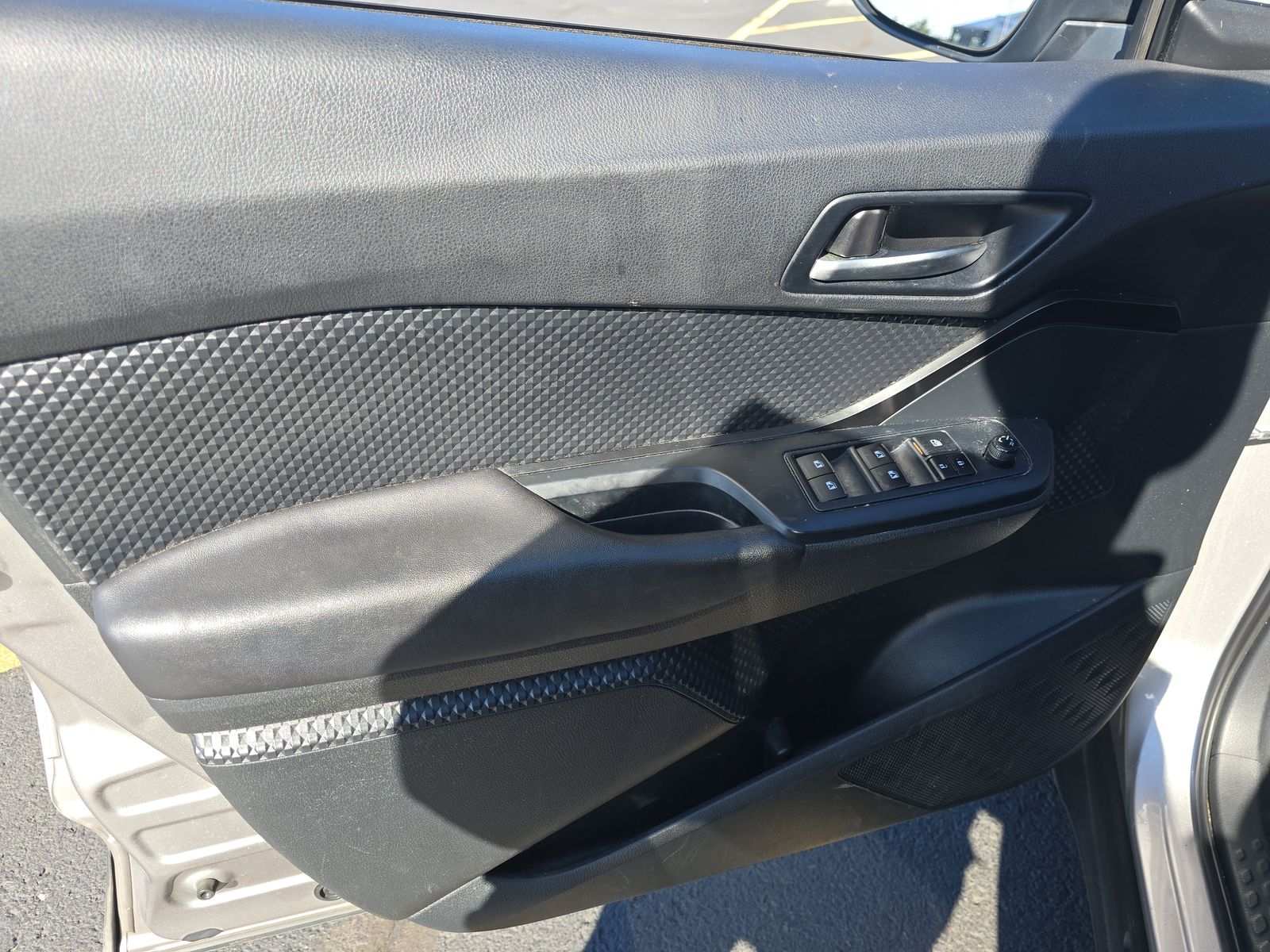 2018 Toyota C-HR XLE FWD