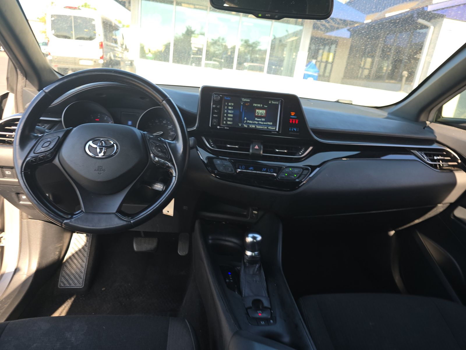 2018 Toyota C-HR XLE FWD