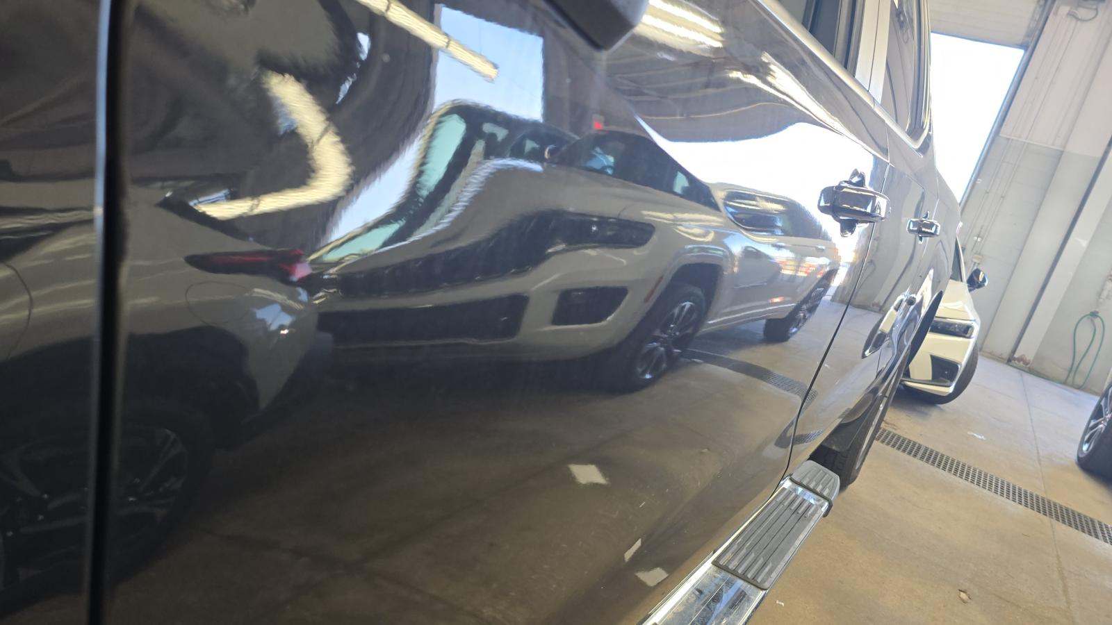 2023 Chevrolet Silverado 1500 LT AWD