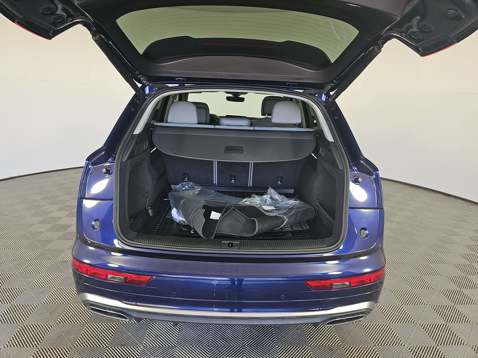 2022 Audi Q5 S line Premium AWD