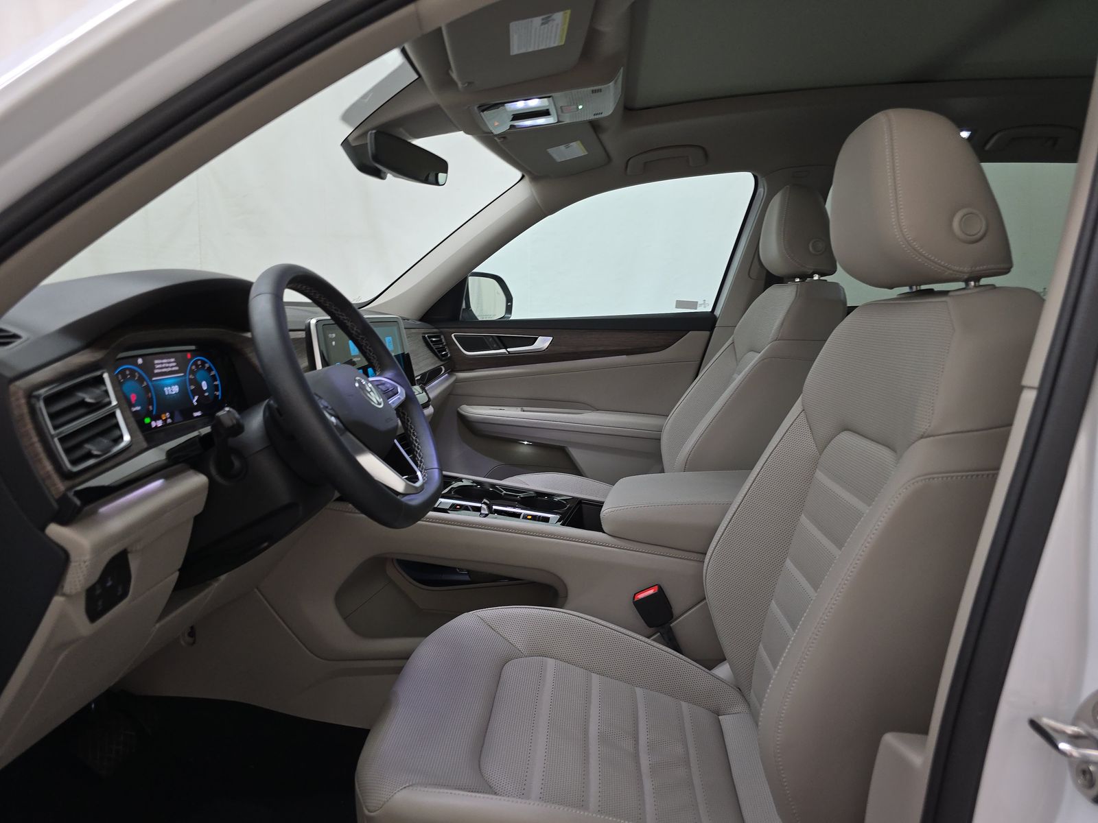 2025 Volkswagen Atlas 2.0T SEL AWD