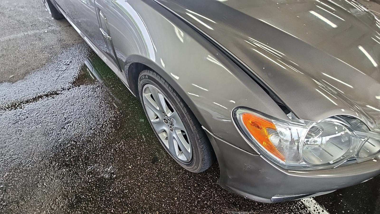 2010 Jaguar XF Luxury RWD