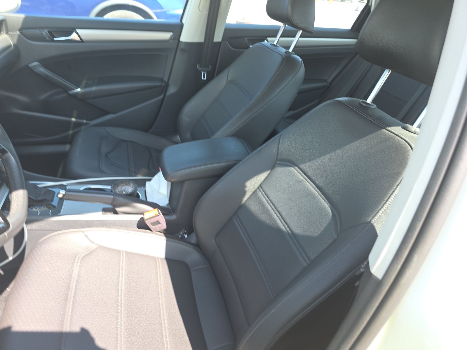 2022 Volkswagen Passat 2.0T SE FWD