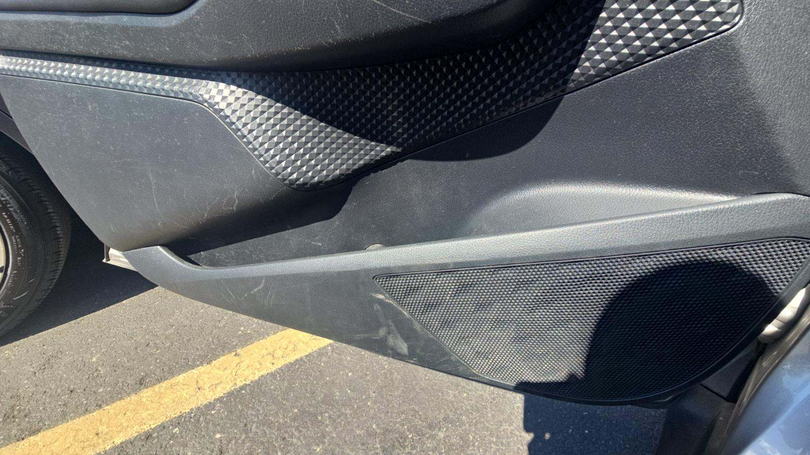 2018 Toyota C-HR XLE FWD