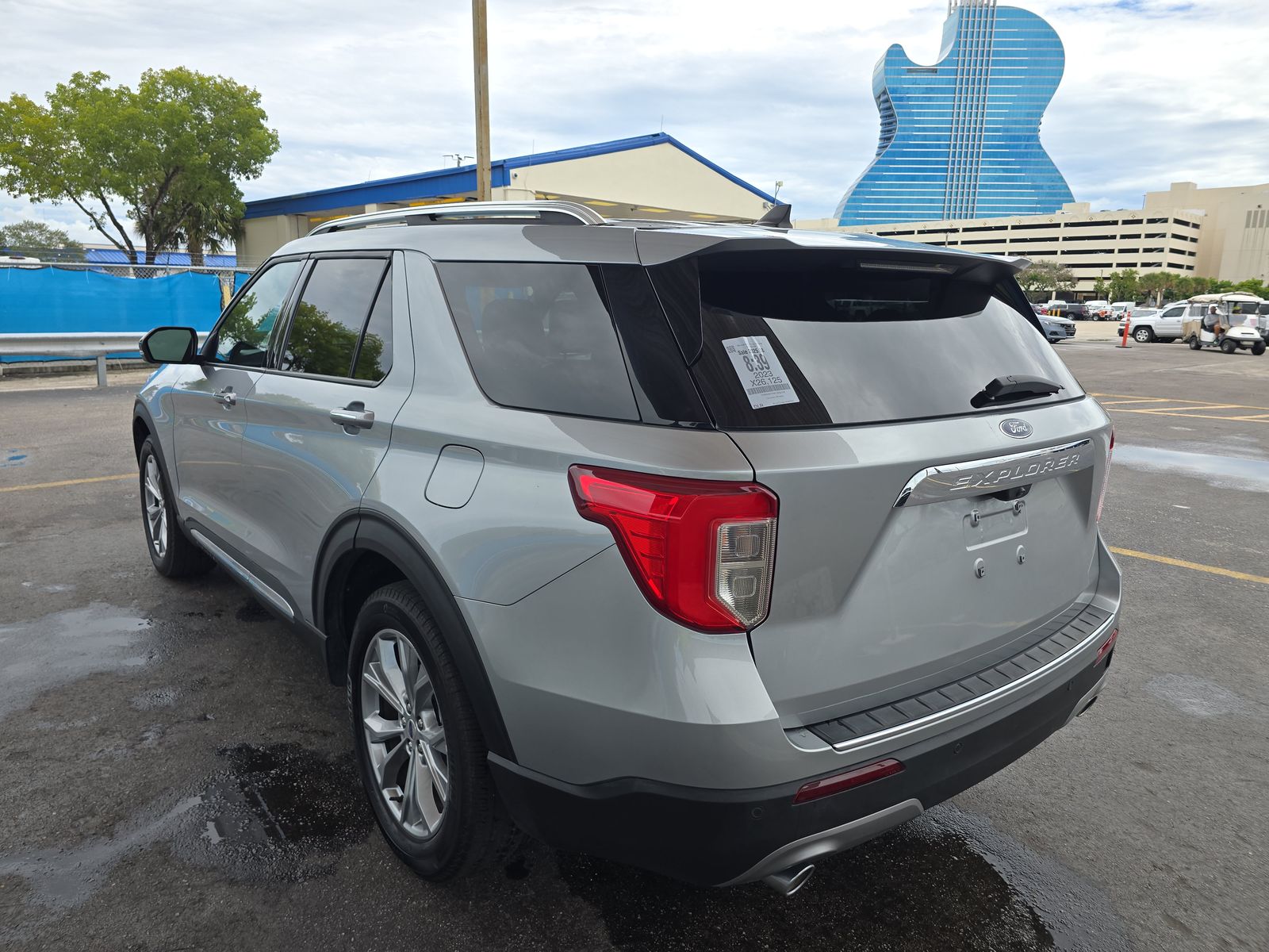 2023 Ford Explorer Limited AWD