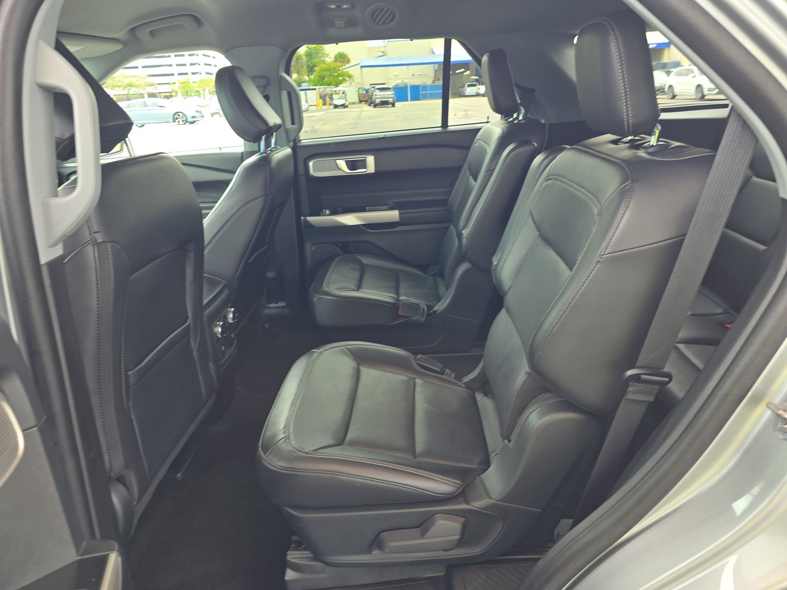 2023 Ford Explorer Limited AWD