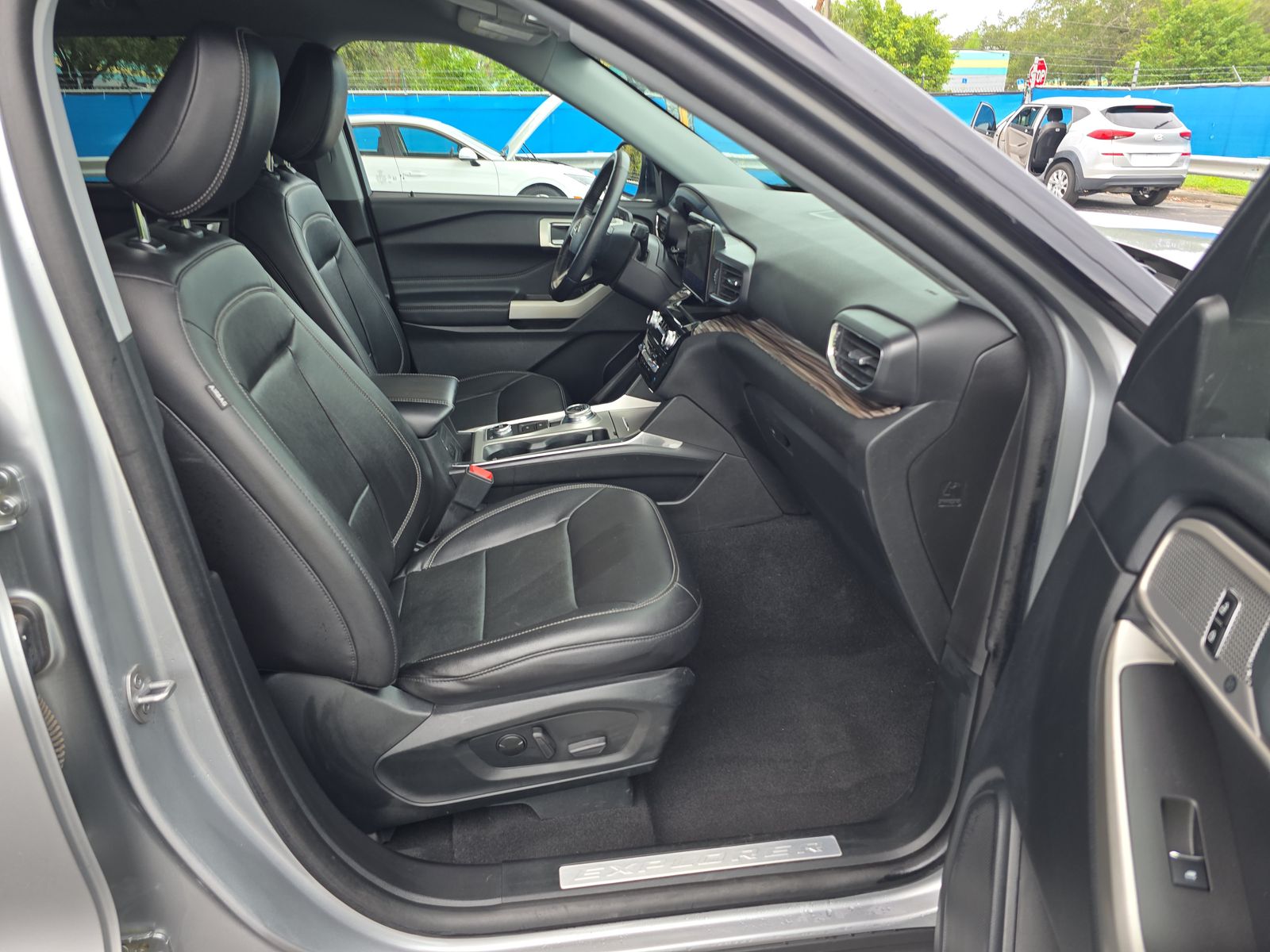 2023 Ford Explorer Limited AWD