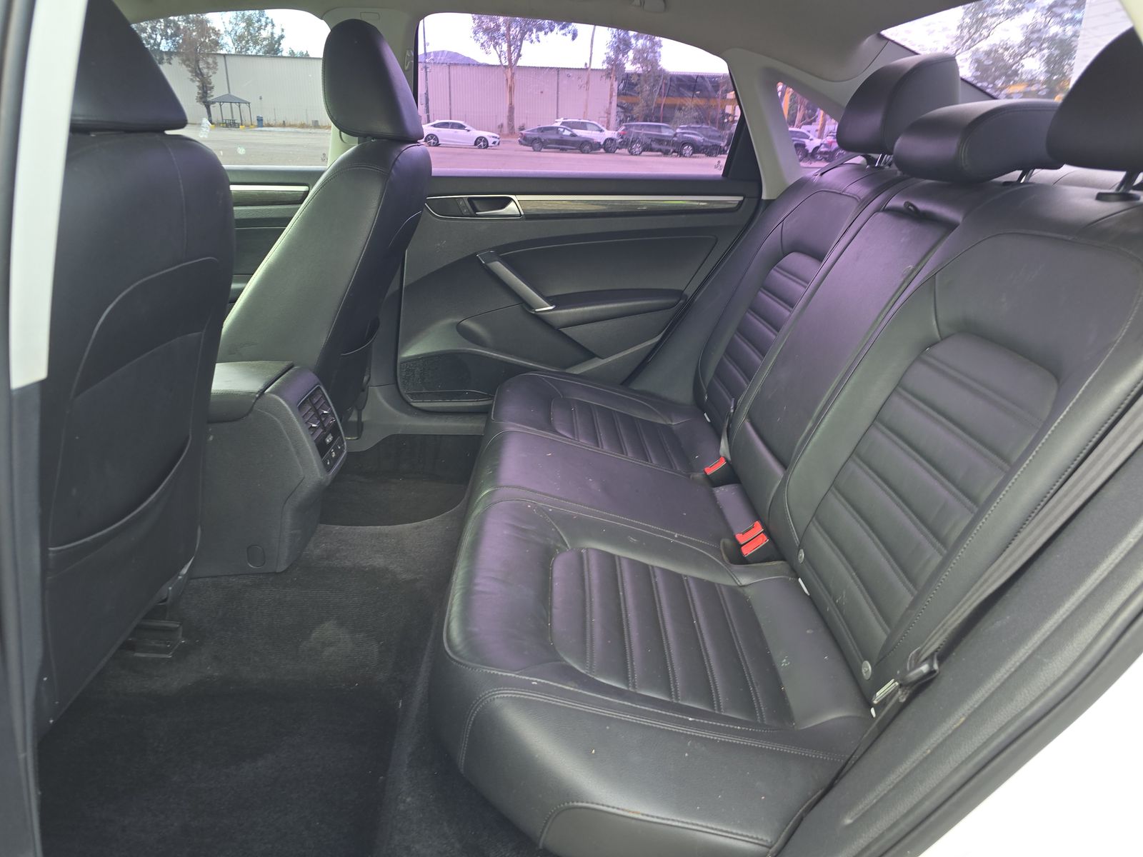 2016 Volkswagen Passat 3.6L SEL Premium FWD