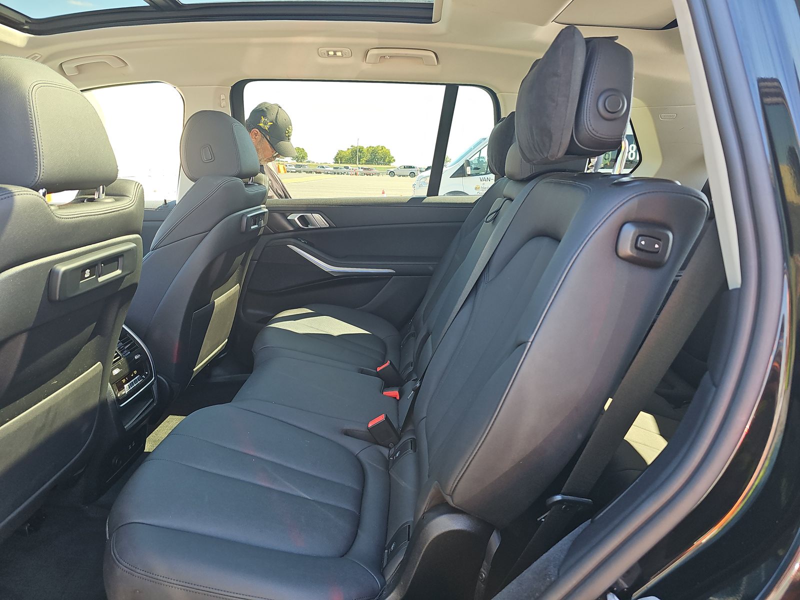 2021 BMW X7 xDrive40i AWD