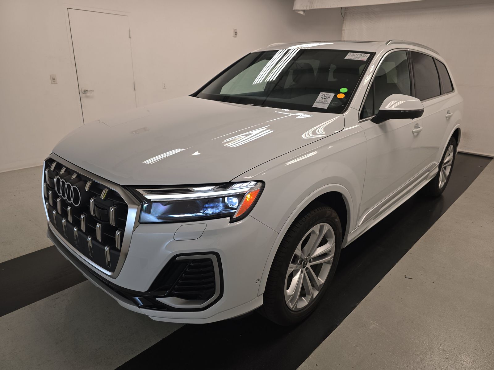 2025 Audi Q7 Premium Plus 45 TFSI