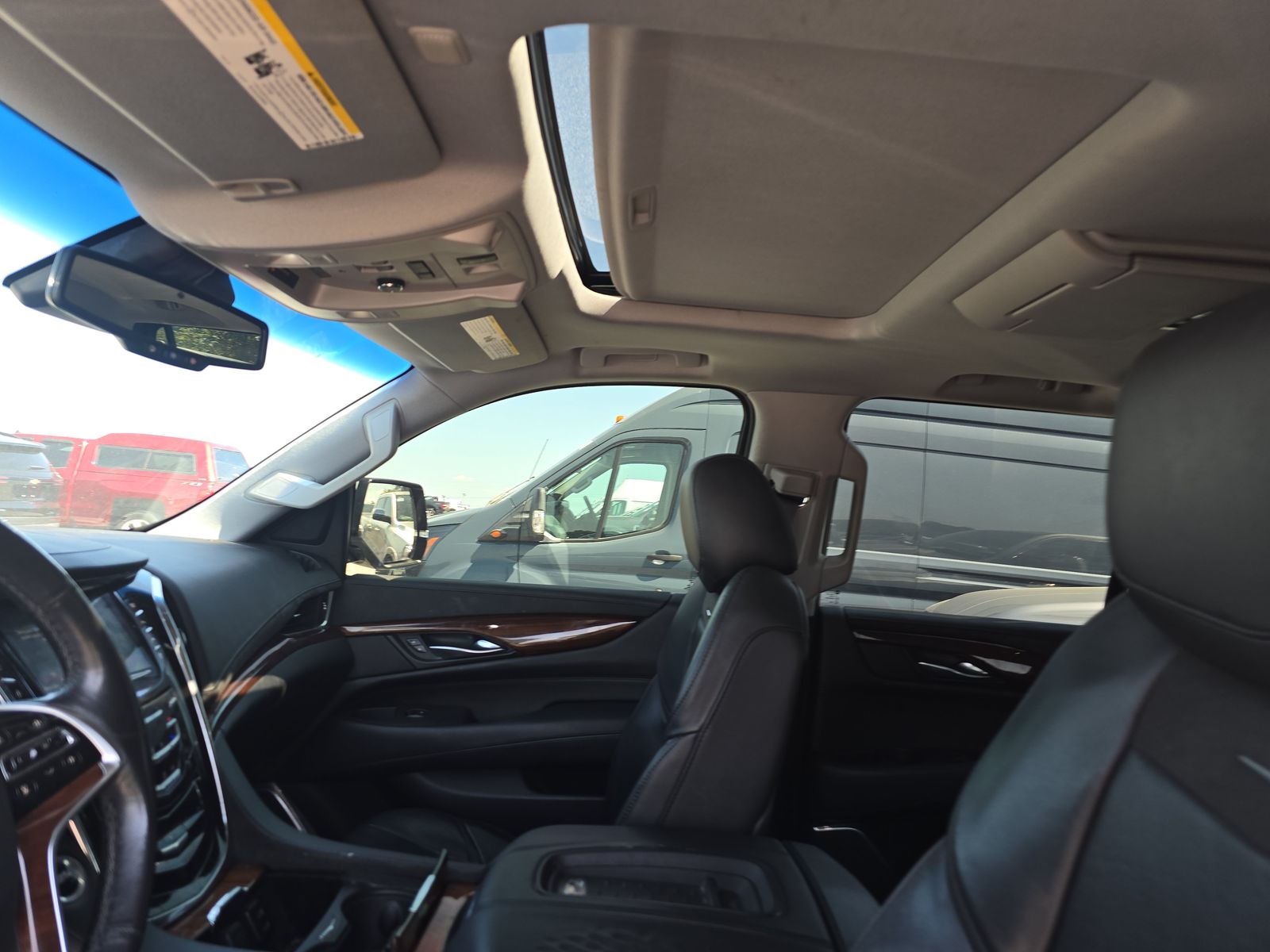 2016 Cadillac Escalade Luxury RWD