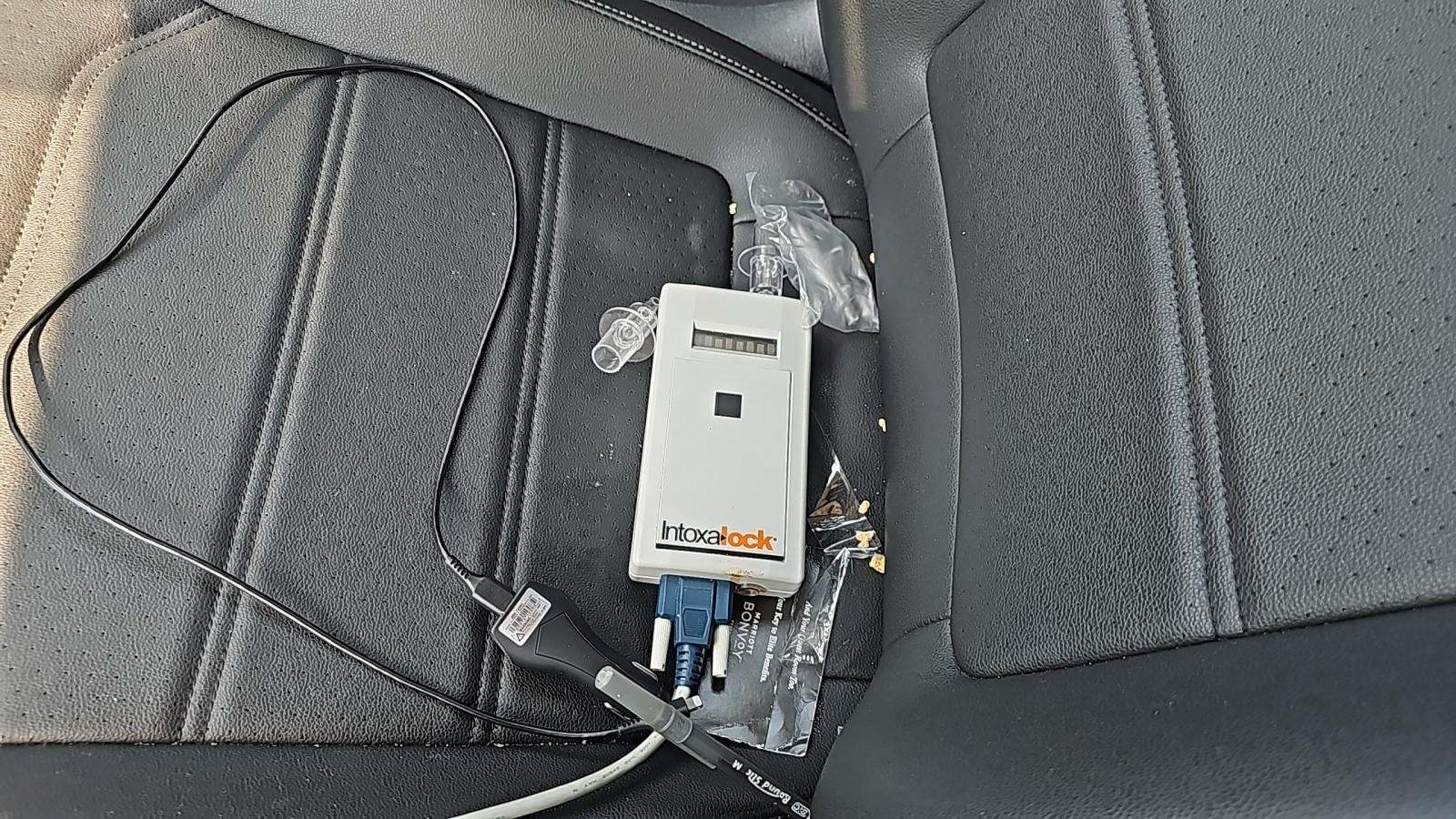 2022 Volkswagen Passat 2.0T SE FWD