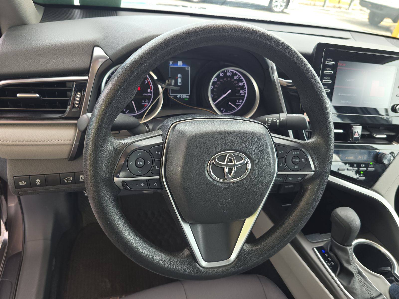 2024 Toyota Camry LE FWD