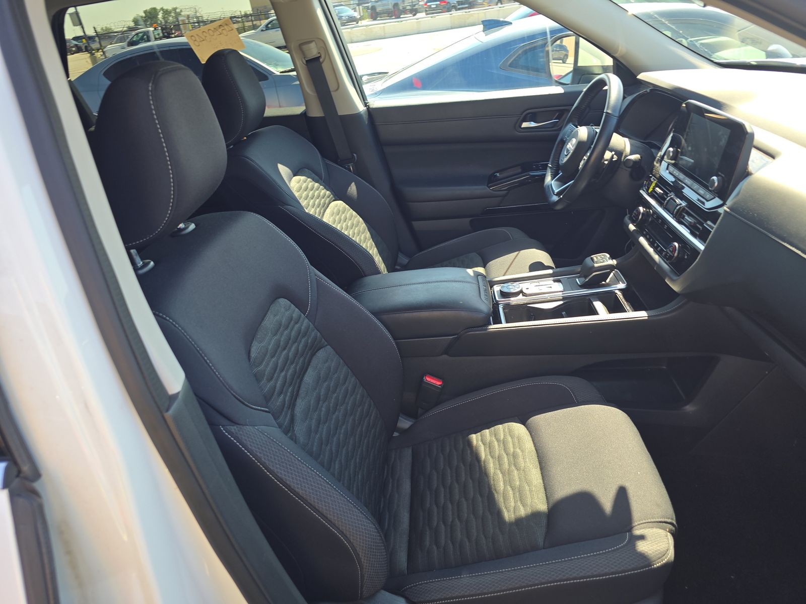 2022 Nissan Pathfinder SV AWD