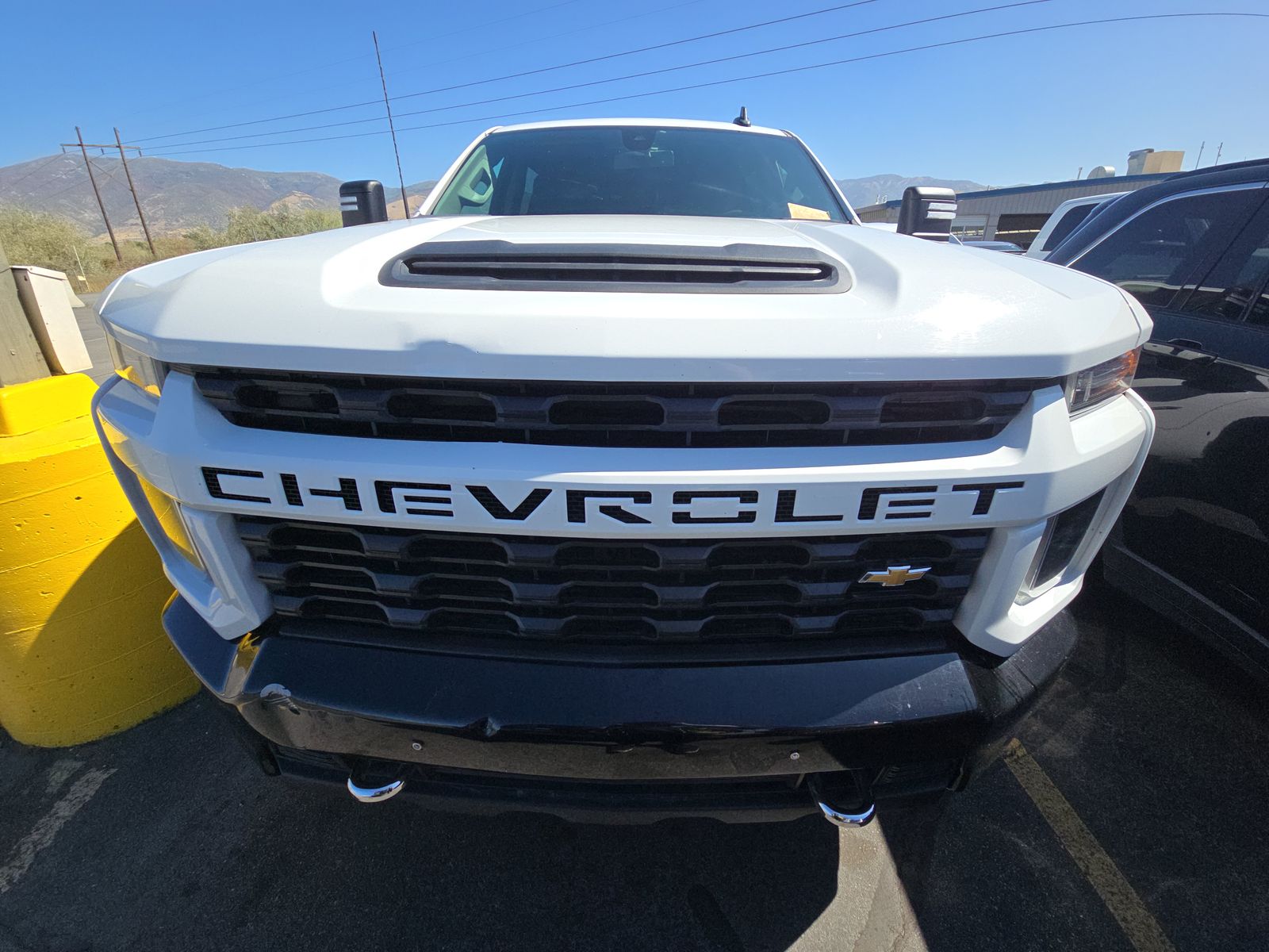 2022 Chevrolet Silverado 2500HD Custom AWD