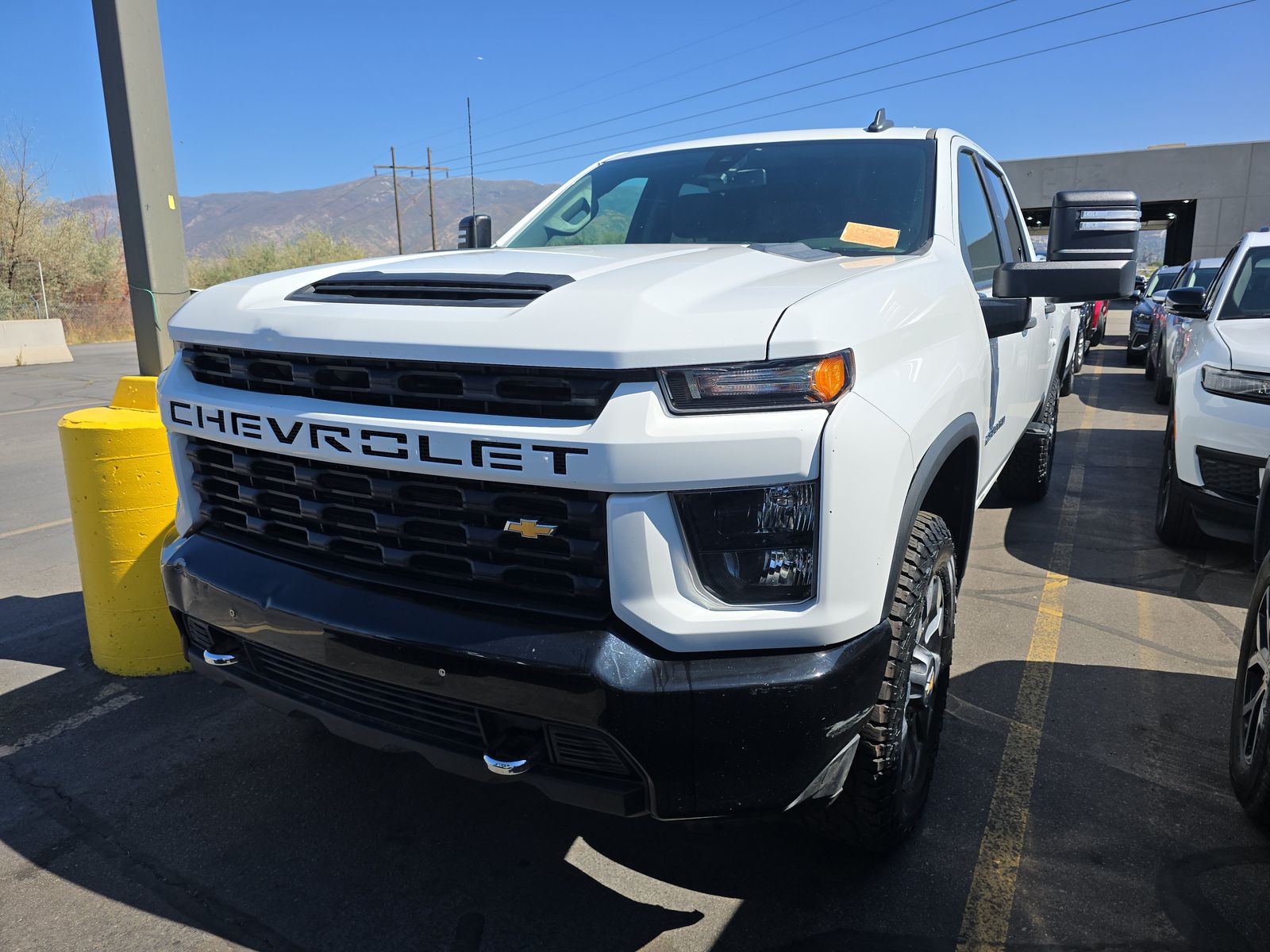 2022 Chevrolet Silverado 2500HD Custom AWD