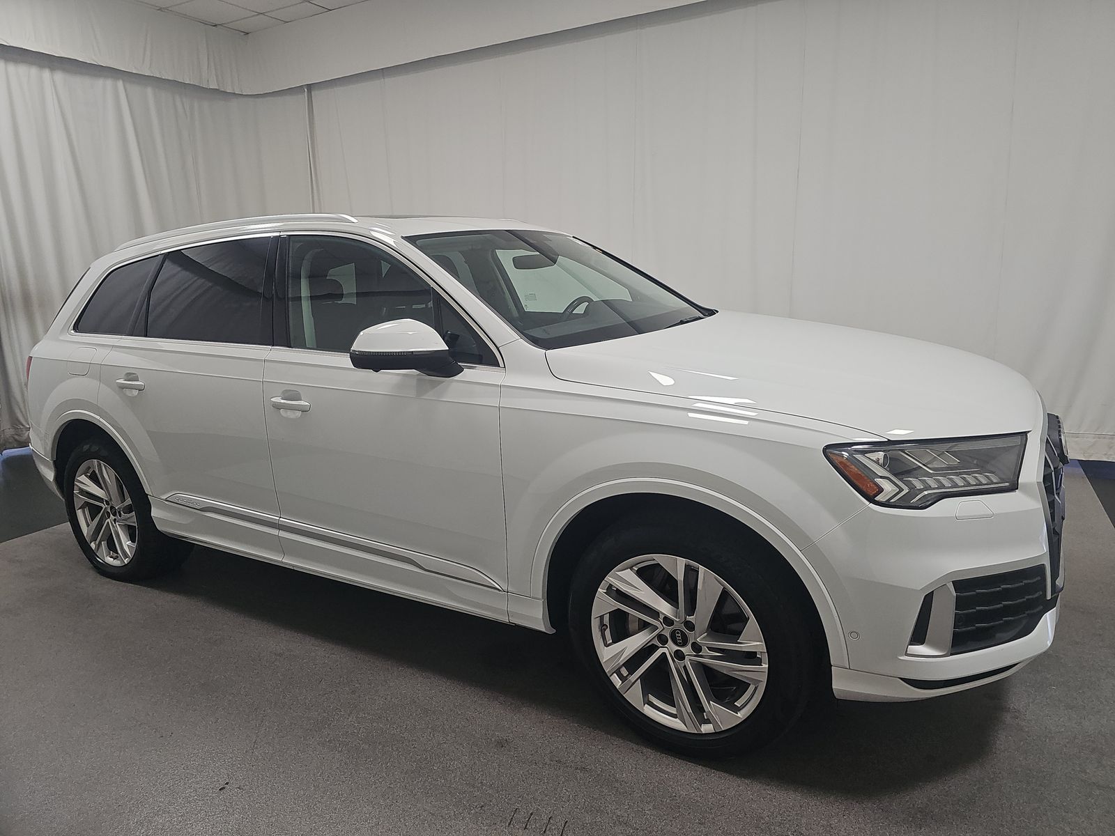 2023 Audi Q7 Premium Plus AWD
