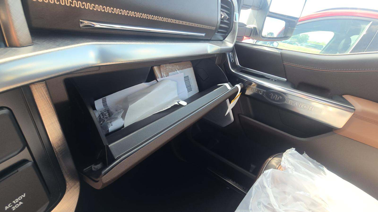 2025 Ford F-150 Hybrid King Ranch AWD