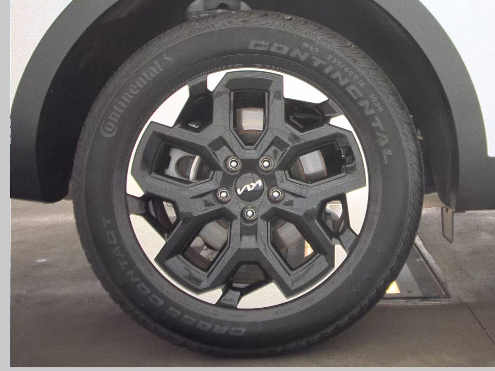 2025 Kia Sorento S FWD