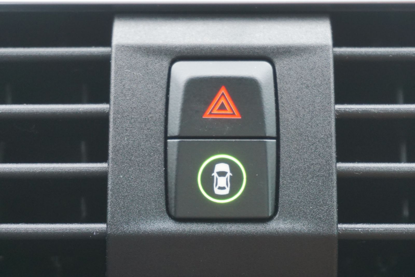 2020 BMW X4 xDrive30i AWD