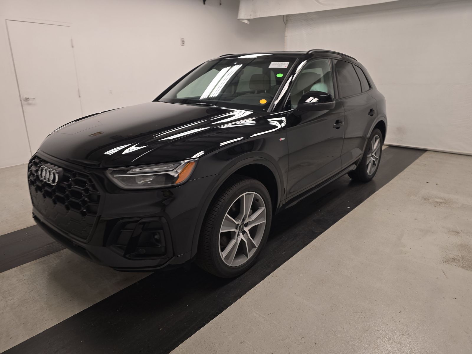 2025 Audi Q5 S line Premium 45 TFSI