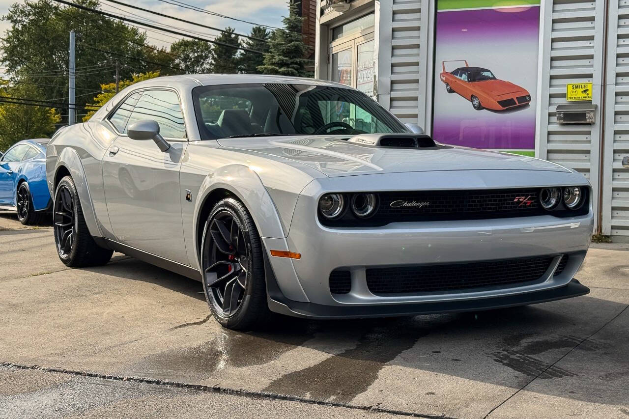2022 Dodge Challenger R/T Scat Pack Widebody RWD