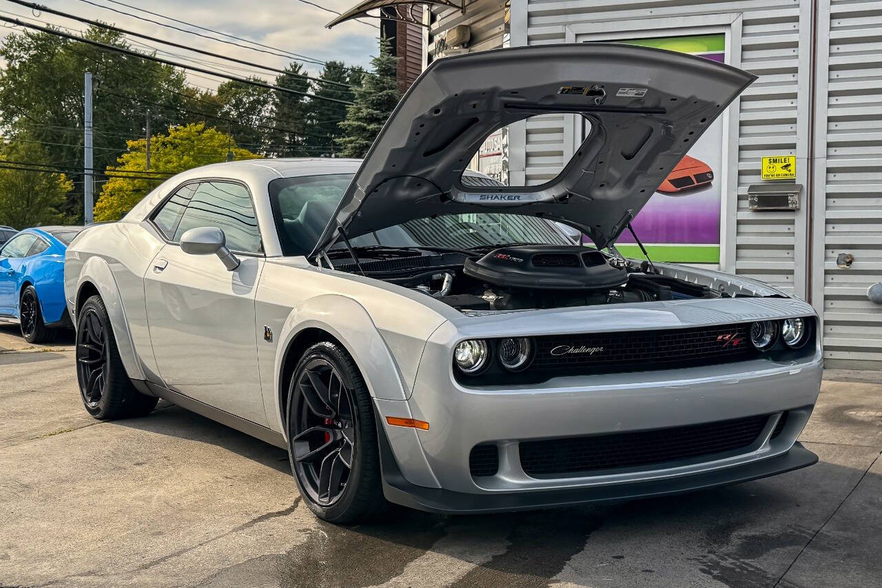 2022 Dodge Challenger R/T Scat Pack Widebody RWD