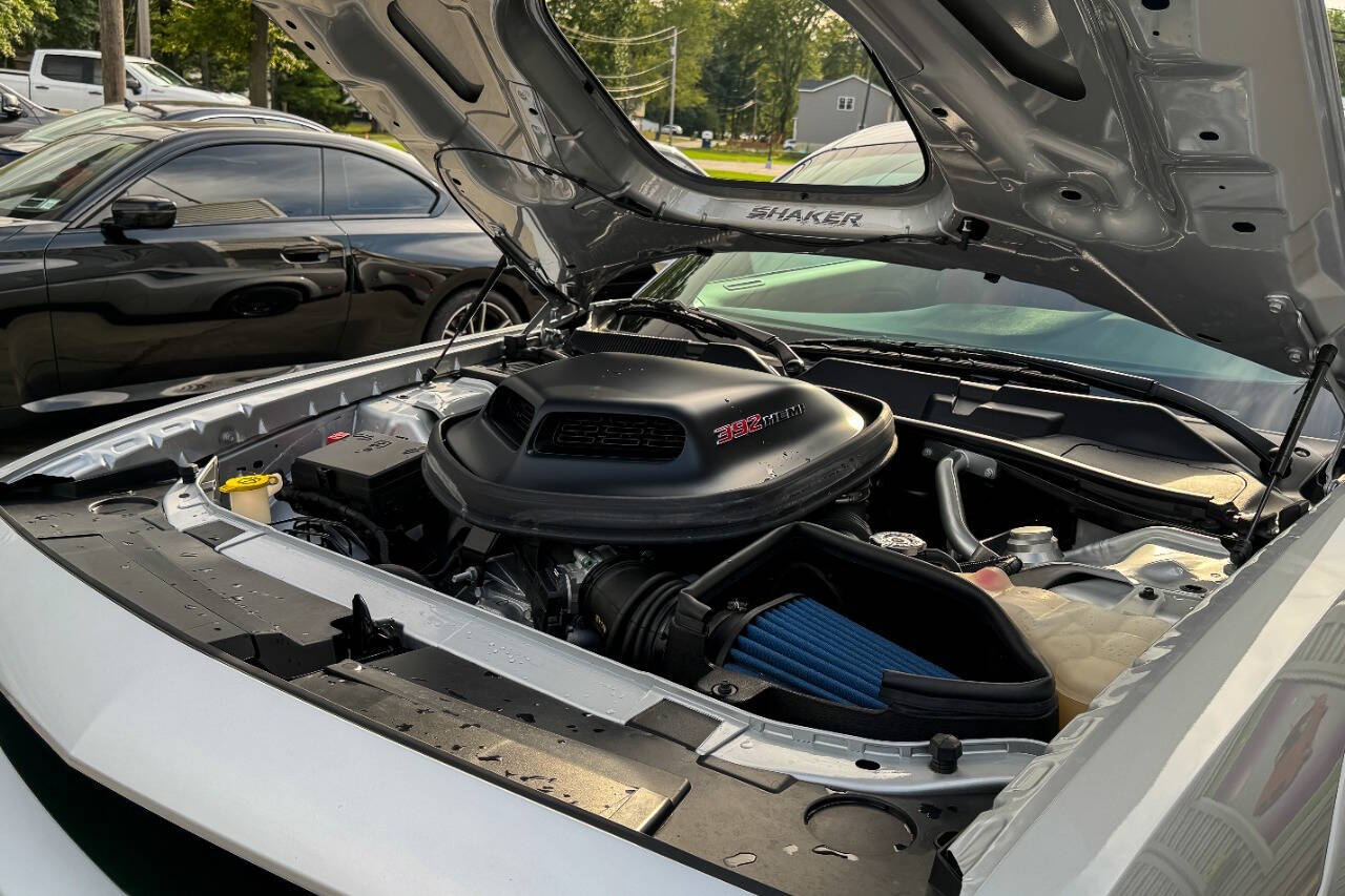 2022 Dodge Challenger R/T Scat Pack Widebody RWD