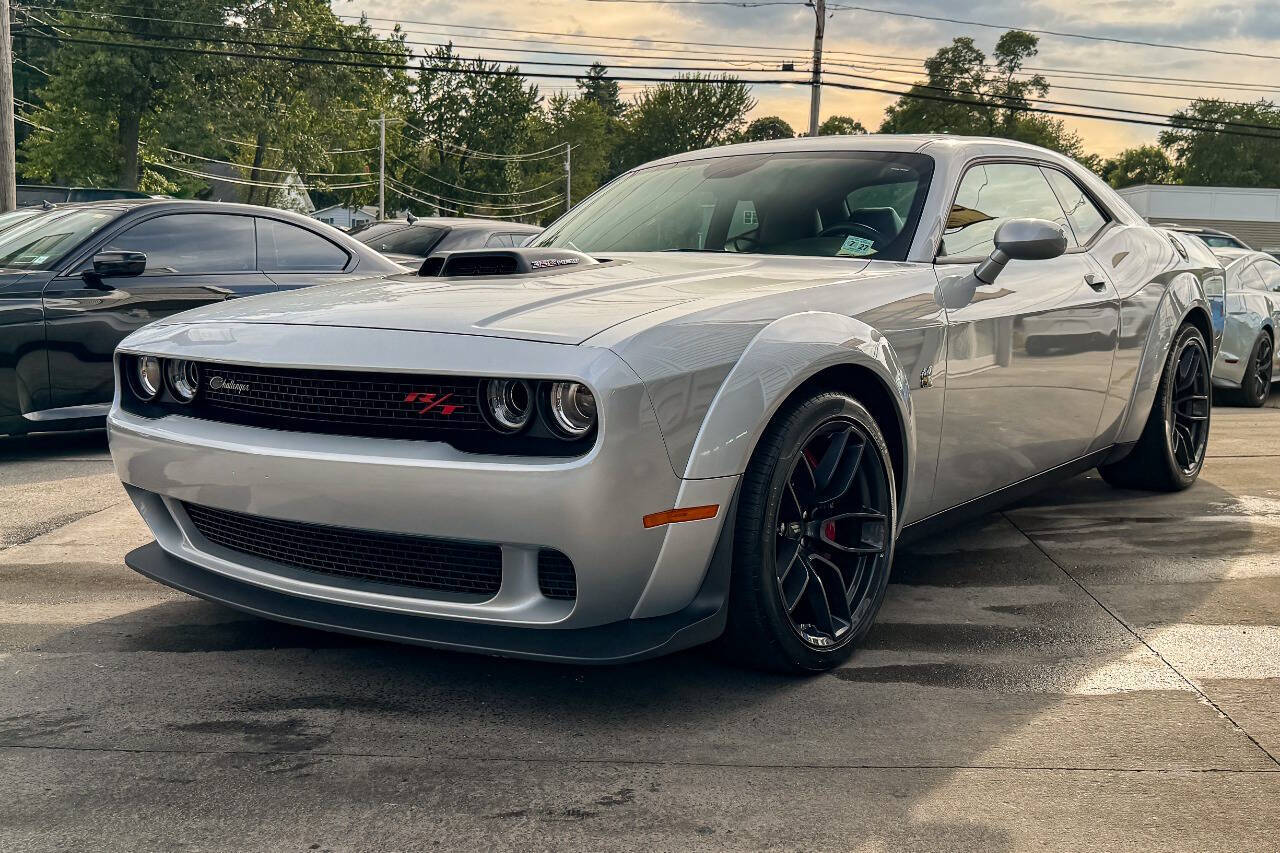 2022 Dodge Challenger R/T Scat Pack Widebody RWD
