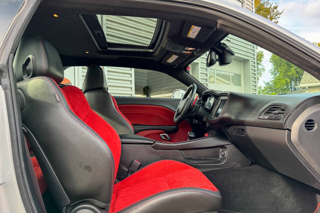 2022 Dodge Challenger R/T Scat Pack Widebody RWD