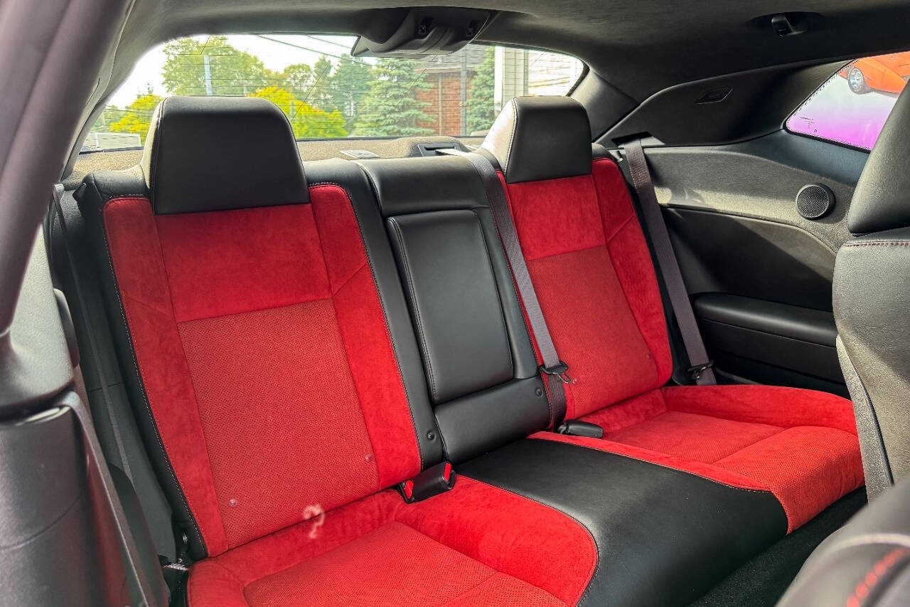 2022 Dodge Challenger R/T Scat Pack Widebody RWD