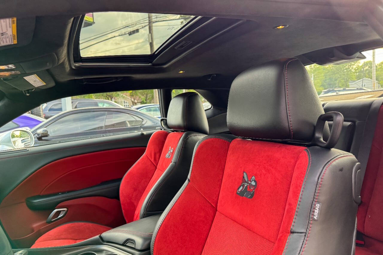 2022 Dodge Challenger R/T Scat Pack Widebody RWD