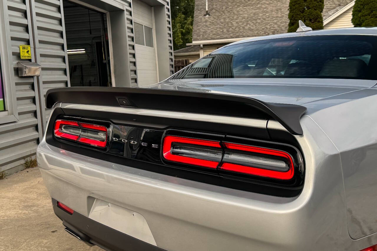 2022 Dodge Challenger R/T Scat Pack Widebody RWD