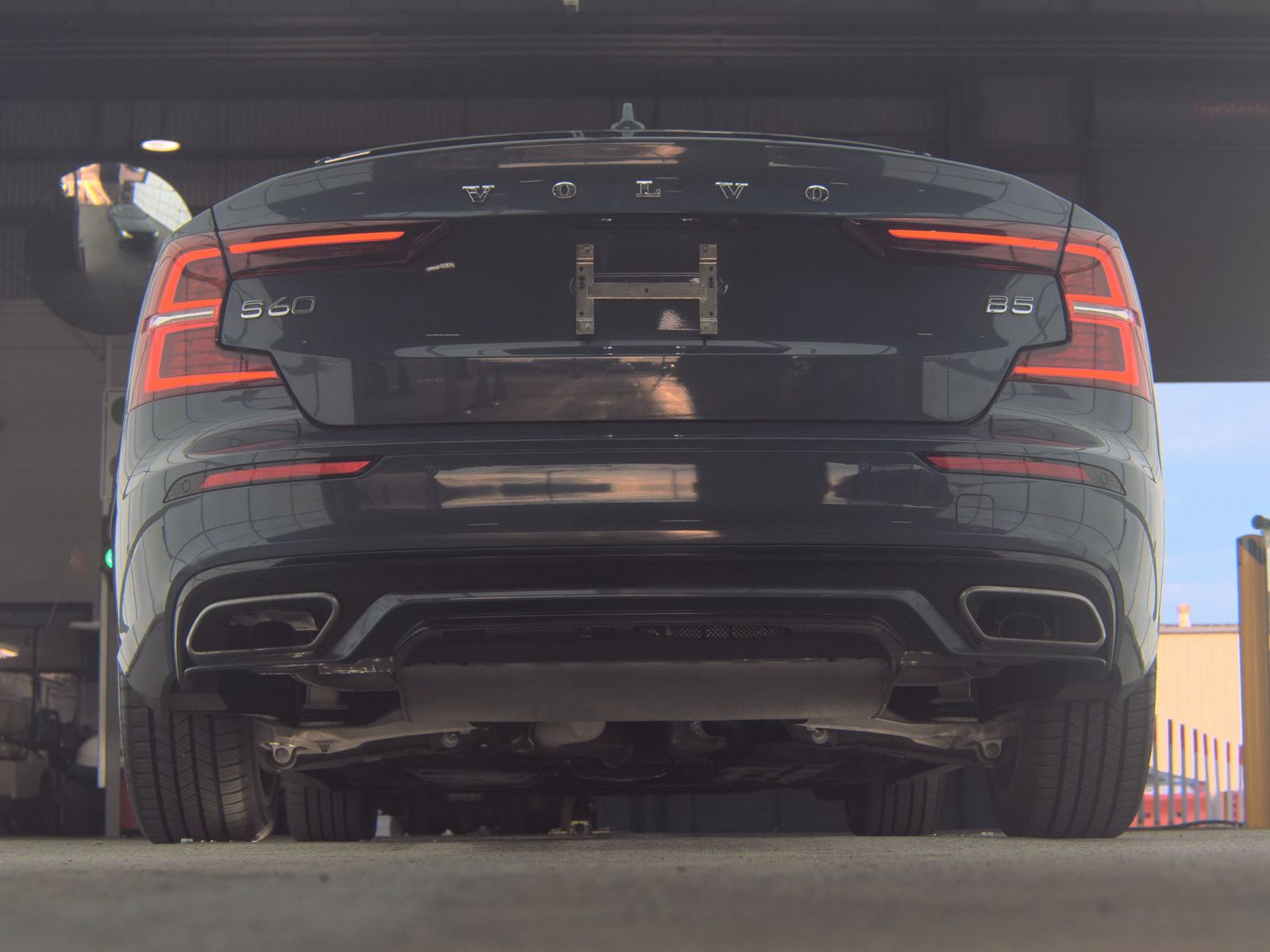 2022 Volvo S60 B5 Inscription FWD