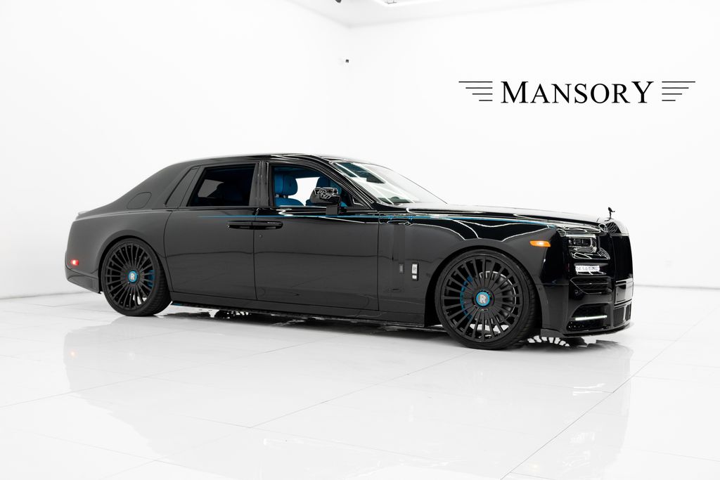 2025 Rolls-Royce Phantom