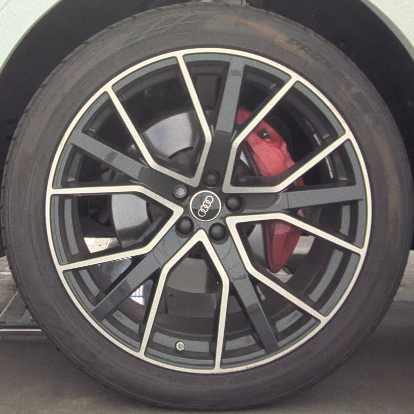 2023 Audi Q8 Premium Plus AWD